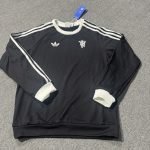 adidas Three Stripes Sweatshirt P85